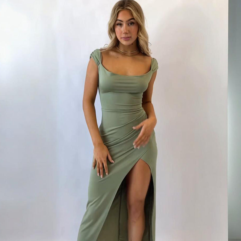 Robe élégante nouée à col carré